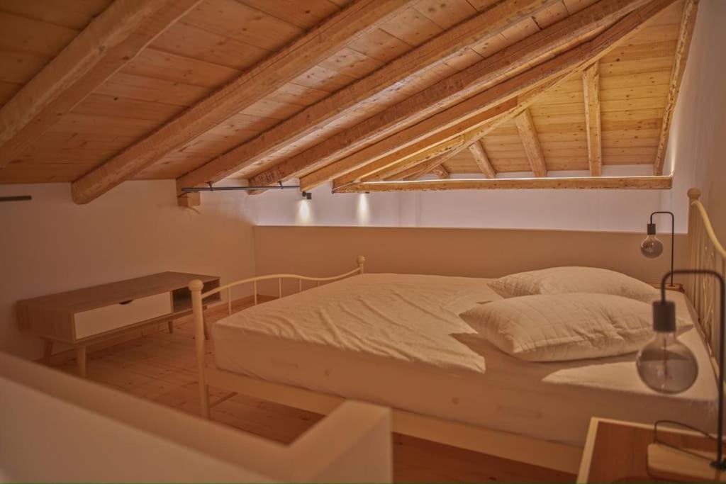 σταχυ και μελι Loft Gythio